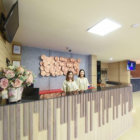 Wish Hotel Ubon Ubon Ratchathani Εξωτερικό φωτογραφία