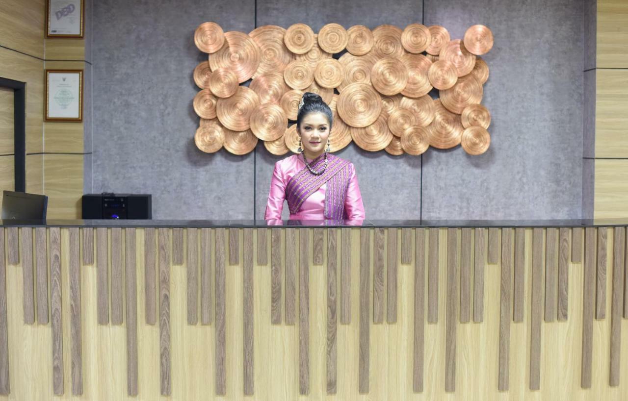 Wish Hotel Ubon Ubon Ratchathani Εξωτερικό φωτογραφία